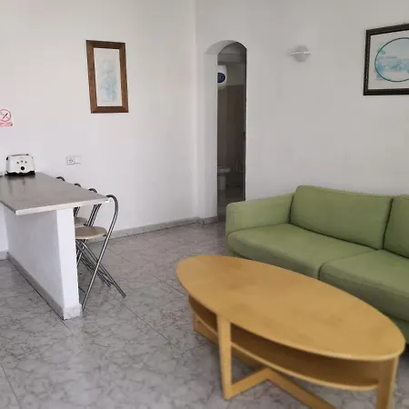 Aparthotel Doble Uve